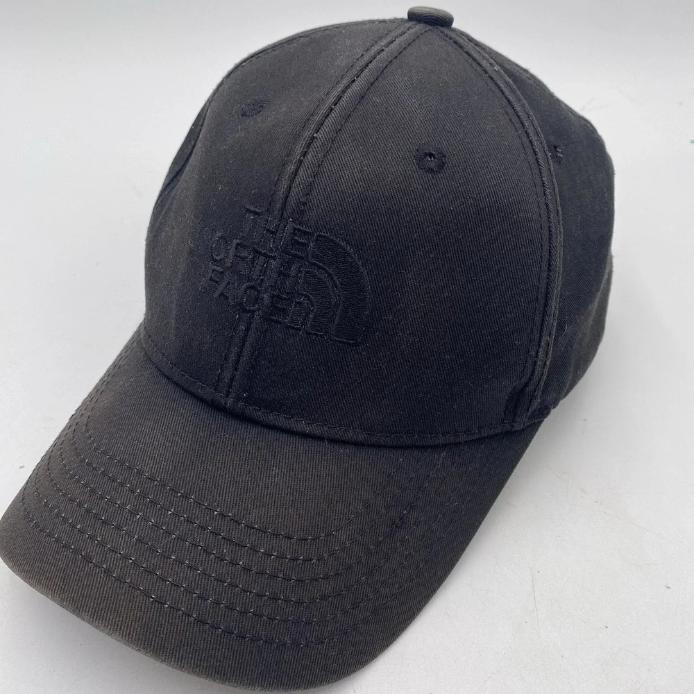 The North Face Hat Blackout Strapback Adjustable Black Cleaned VGC All Black